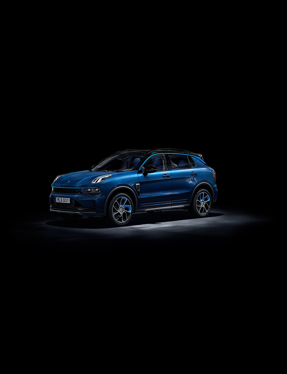 lynk & co 01 black and Blue PHEV